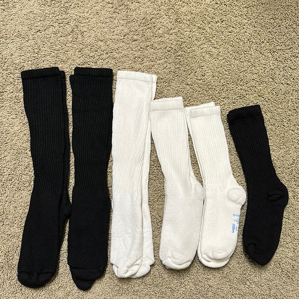 6 pack of compression socks